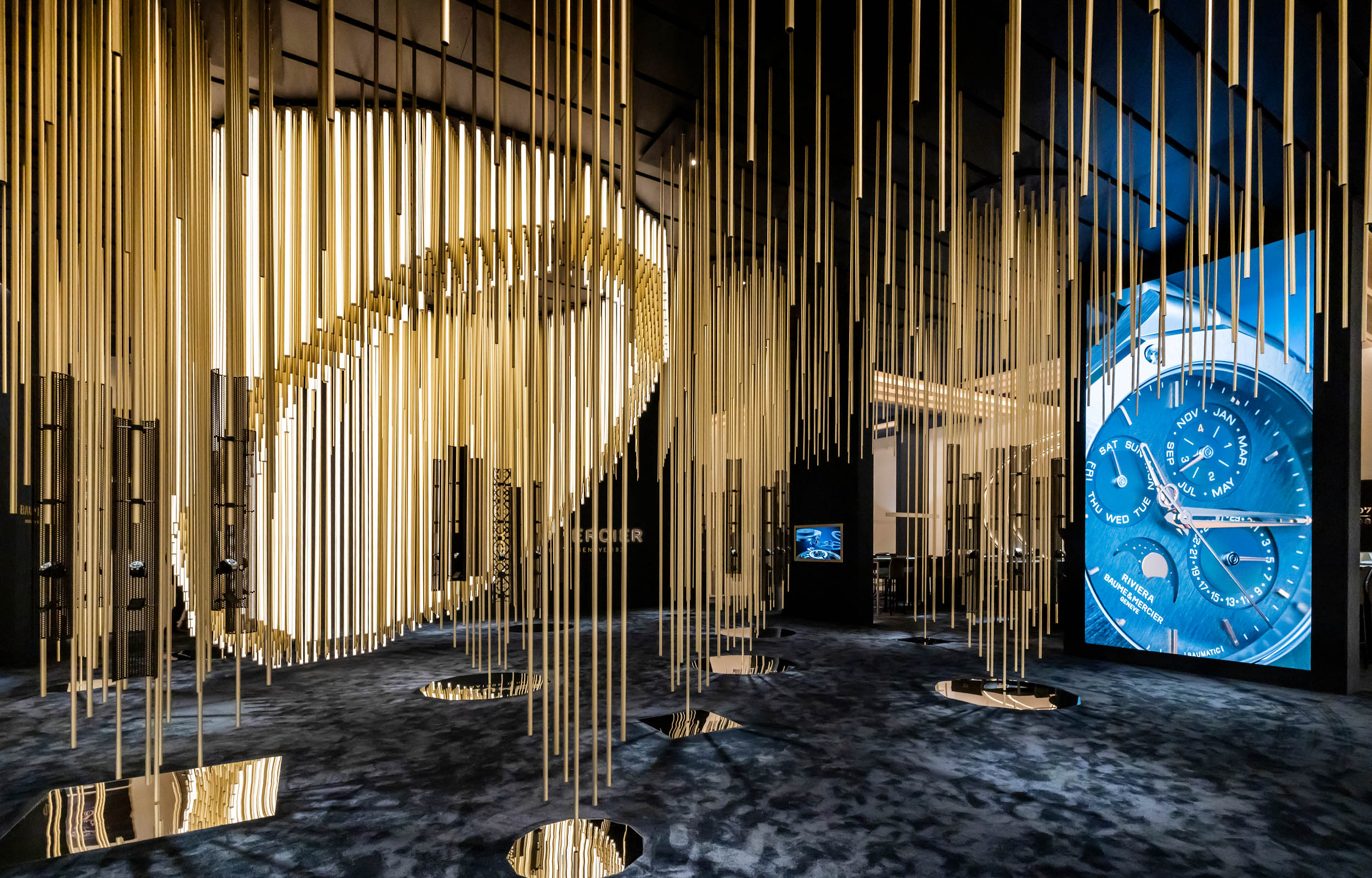 Exhibition Architecture. Immersive Spatial Installation. Light Animation. Watches & Wonders Geneva. Baume & Mercier - MACH Architektur.