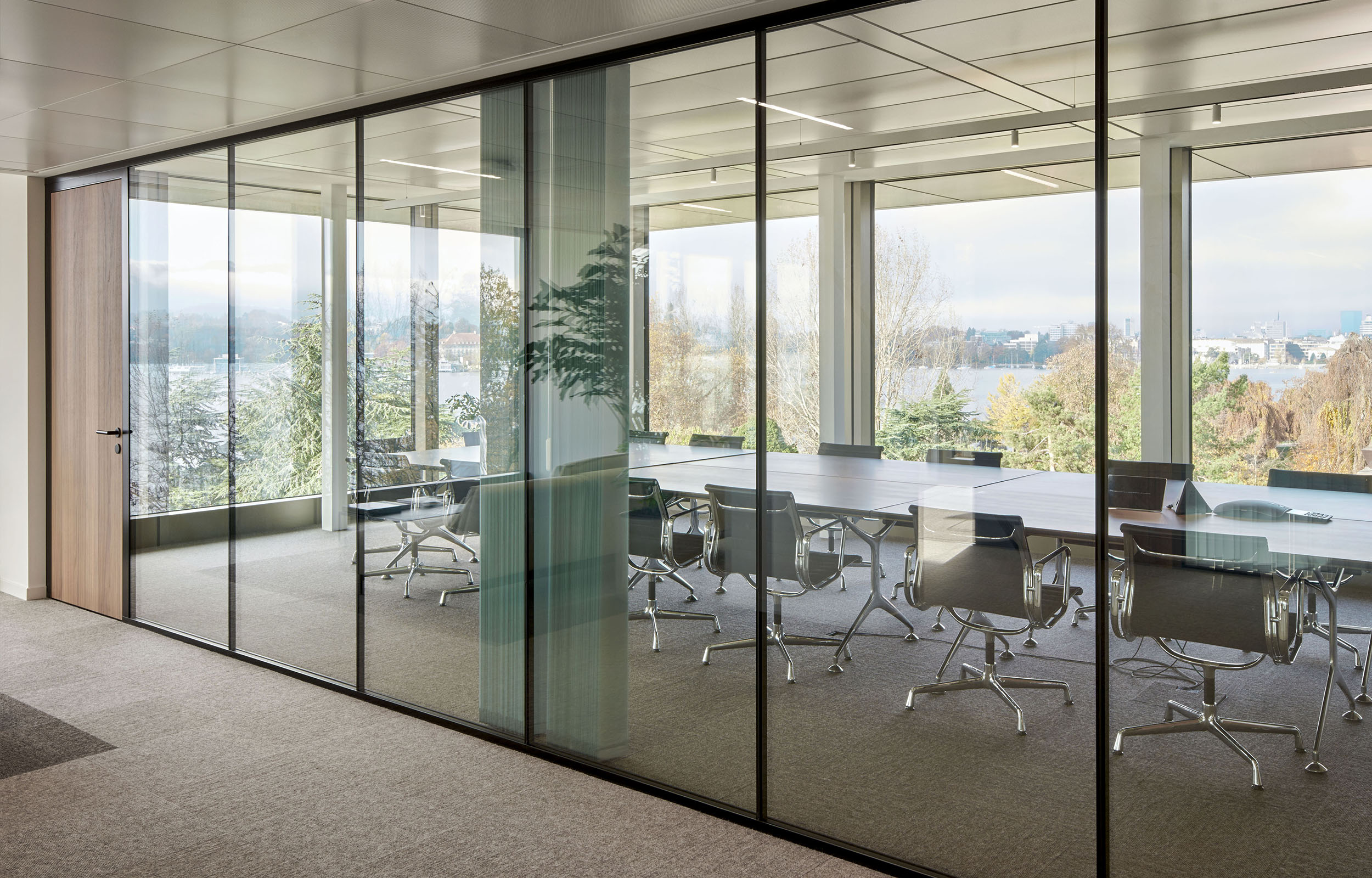 Banking & Finance. Workspaces. Offices. Meeting Room. Private Bank Zurich - MACH Architektur.