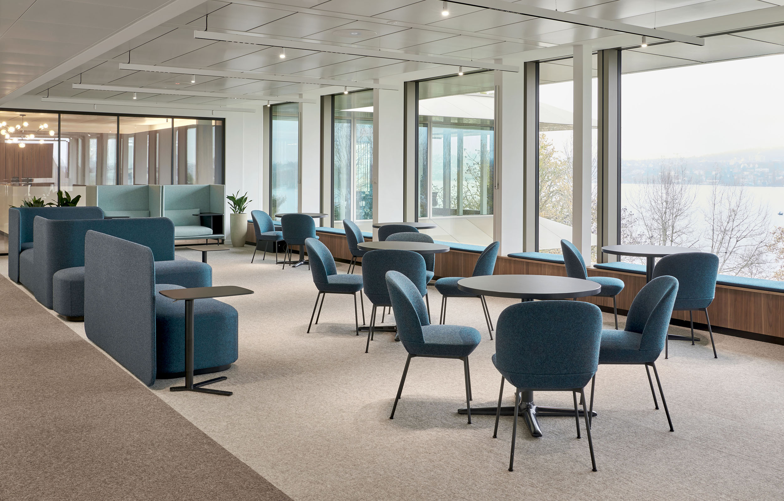 Banking & Finance. Workspaces. Offices. Lounge Working. Private Bank Zurich - MACH Architektur.